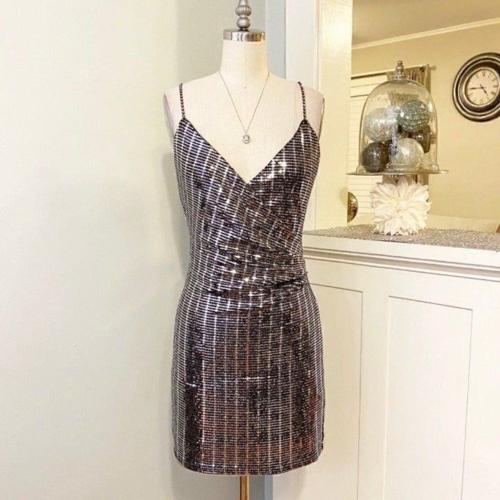 Silver Metallic Sequin Strappy Mini Dress Medium - Picture 3 of 12